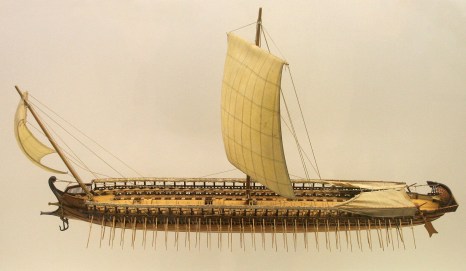 Model_of_a_greek_trireme