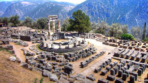 templo-de-atenea-de-delfos_229177